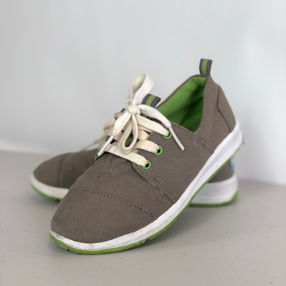 Toms sneaker gray youth 13y